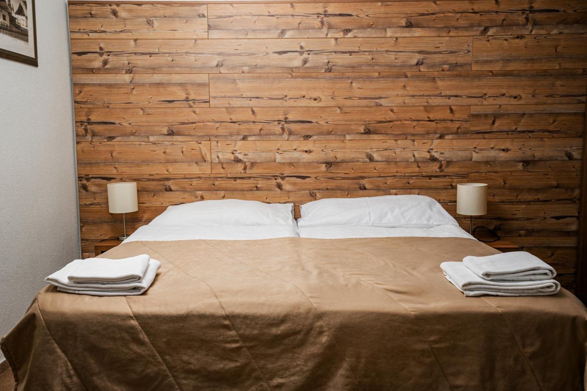 Sport Hotel *** Доновали Екстериор снимка