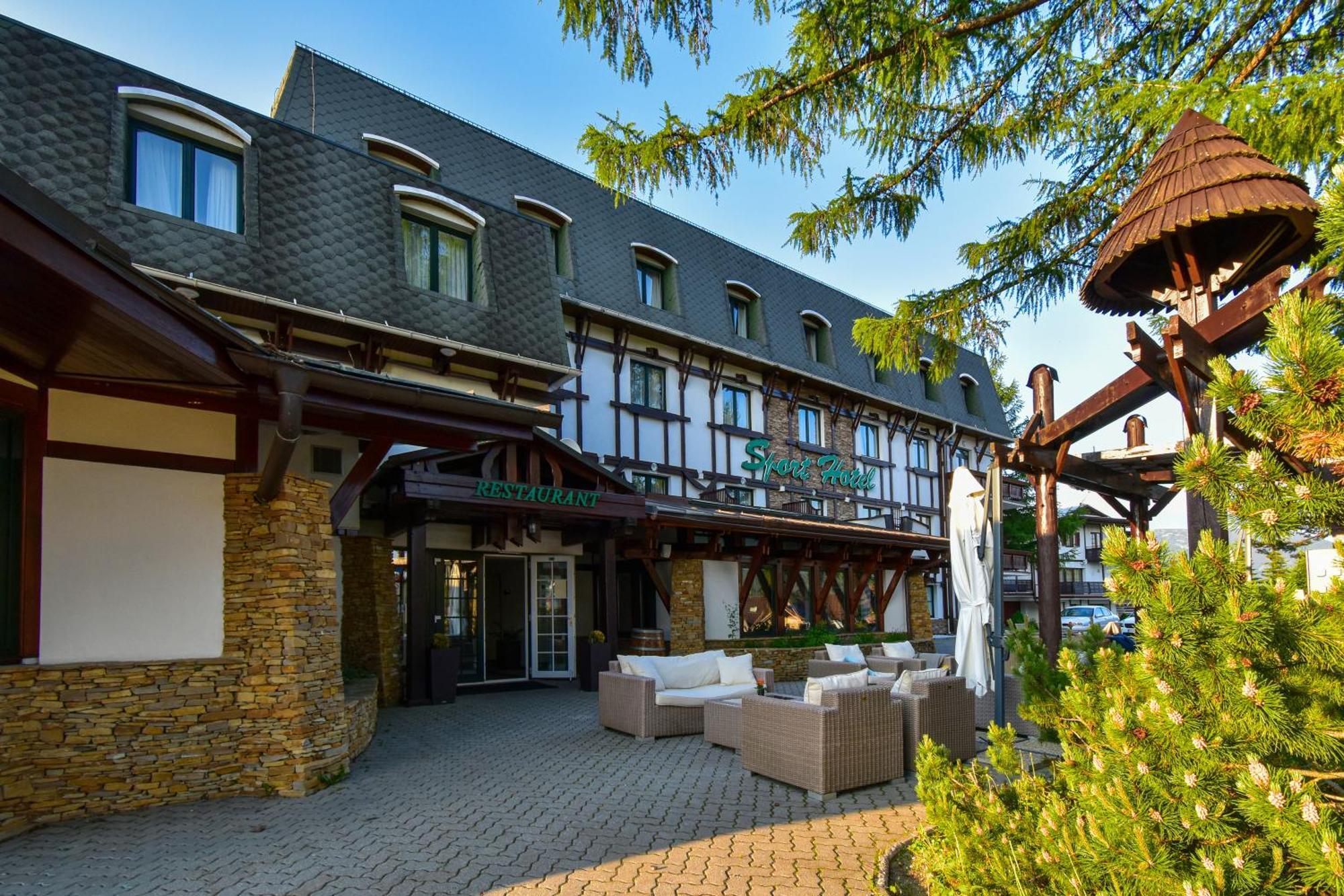 Sport Hotel *** Доновали Екстериор снимка