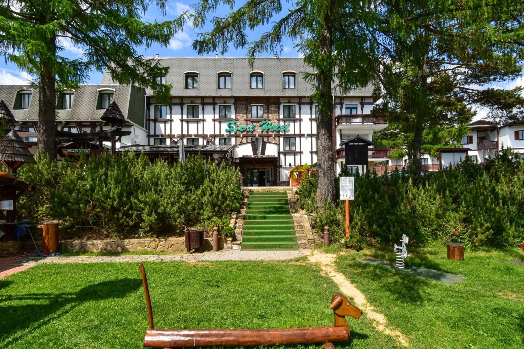 Sport Hotel *** Доновали Екстериор снимка